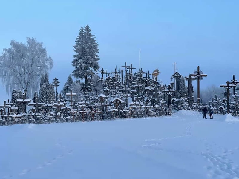 From Riga: Trip to Hill of Crosses, Rundale Palace & Bauska - Bauska Castle: ruins, Renaissance rooms, and a tower view