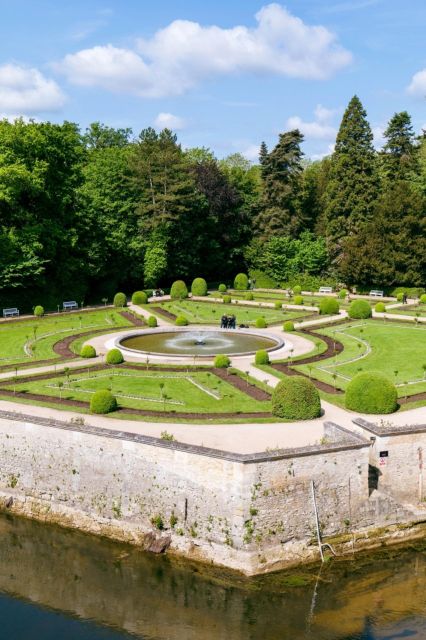 From Tours : Full-Day Chambord & Chenonceau Chateaux - Why the small group matters