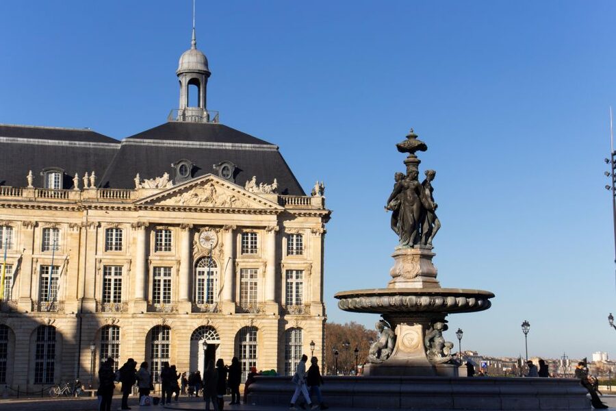 Full-Day Bordeaux gourmet tour & 2 chateau Medoc - A quick stop at Château Margaux