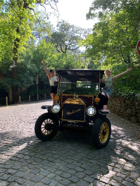 Full day in Sintra (Palaces+beaches+Cabo Da Roca) - Biester Palace and the Moorish Castle