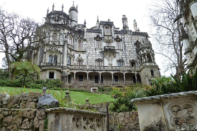 Full-Day Private Sintra Tour with Wine Tasting and Pena Palace - Pena Palace: colorful, crowded and worth the effort