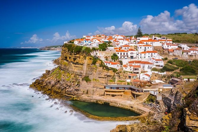 Full-Day Private Sintra Tour with Wine Tasting and Pena Palace - The guide can make or break the day