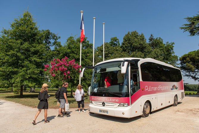 Full-day Saint-Emilion: Village, Undergrounds and Châteaux - Free time in the medieval village