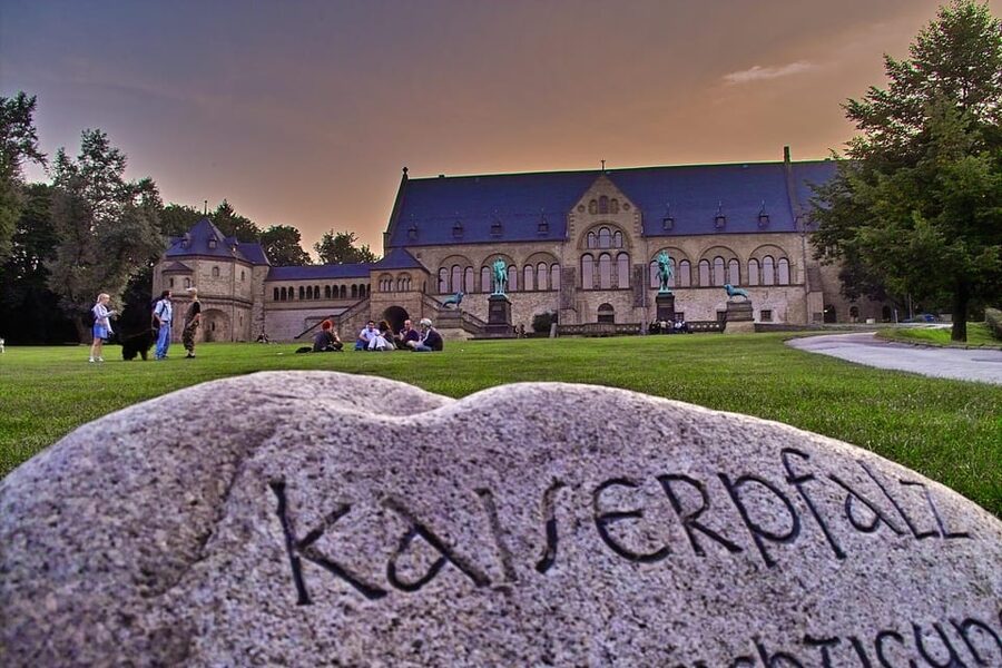 Goslar: Führung durch die Kaiserpfalz - What the guide adds to the experience