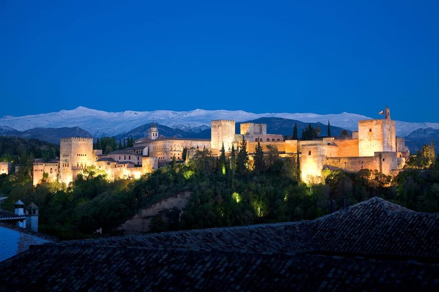 Granada: Alhambra, Alcazaba, and Nasrid Palaces Tour - El Partal and the final stretch