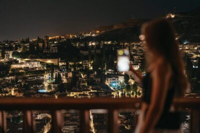 Alhambra and Nasrid Palaces Guided Tour at Night