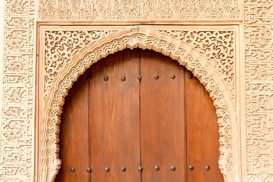 Granada: Alhambra and Nasrid Palaces Private Tour - Timing, walking, and what to bring