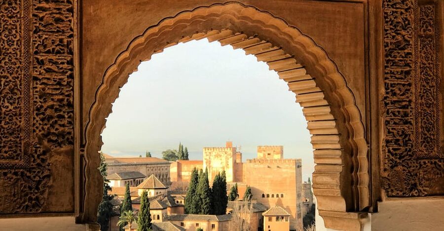 Granada: Alhambra & Nasrid Palaces Small Group Guided Tour - Is $117 a fair price?