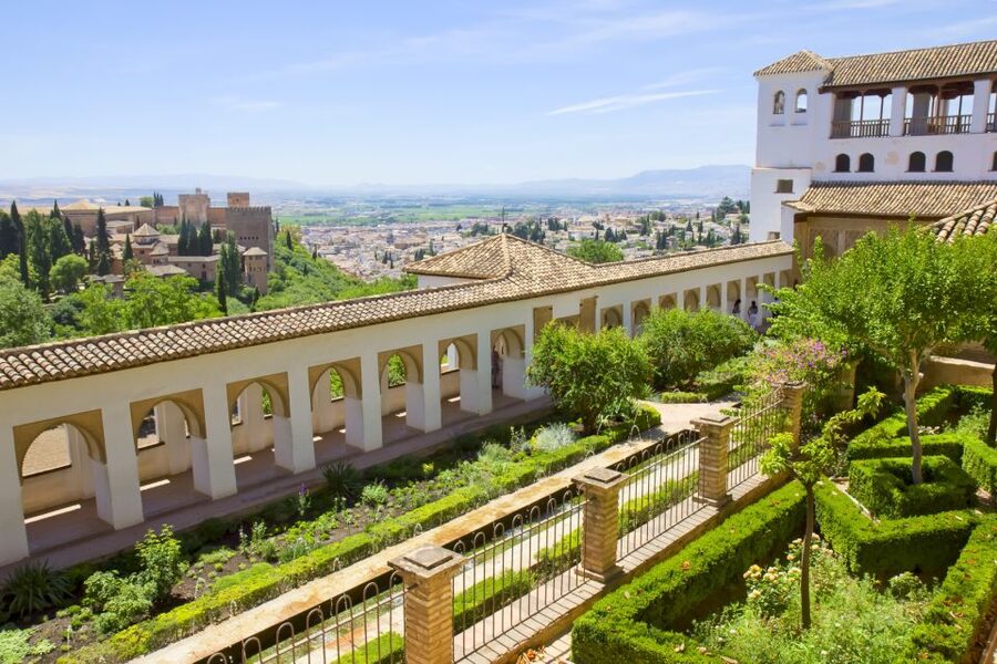 Granada: Alhambra Small Group Tour with Nasrid Palaces - Charles V Palace: a sharp change in style