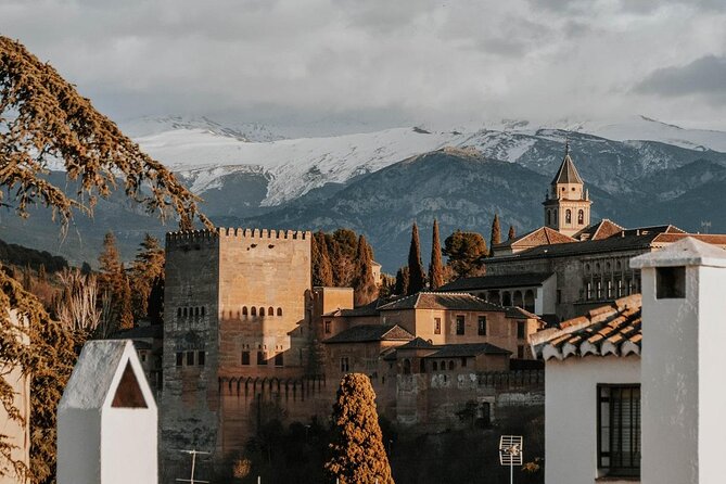 Granada Day Trip: Alhambra & Nazaries Palaces from Seville - Key points before you book