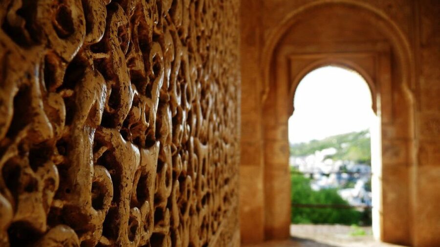 Granada: Fast-Track Alhambra & Nasrid Palaces Guided Tour - Charles V Palace and the mosque baths