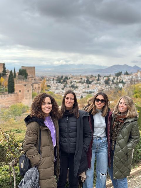 Granada: Private Full Alhambra Tour with Nasrid Palaces - Meeting at the Access Pavilion