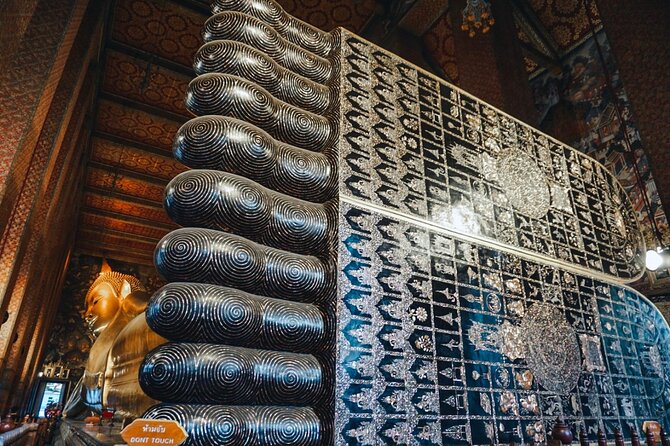 Grand Palace, Wat Phra Kaew, Wat Pho and Wat Arun Walking Tour From Bangkok - Wat Pho and the Reclining Buddha