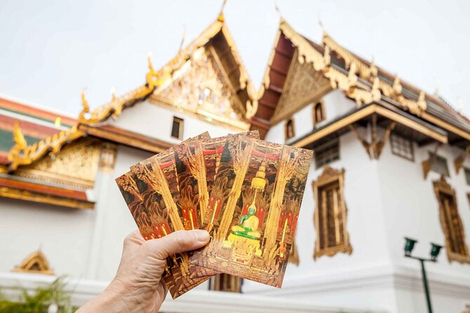 Grand Palace, Wat Phra Kaew, Wat Pho and Wat Arun Walking Tour From Bangkok - Wat Phra Kaew and the Emerald Buddha