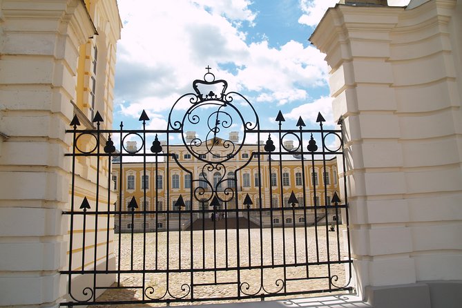 Group Day trip to Rundale Palace, Hill of Crosses & Bauska Castle - What the $151.17 price really buys