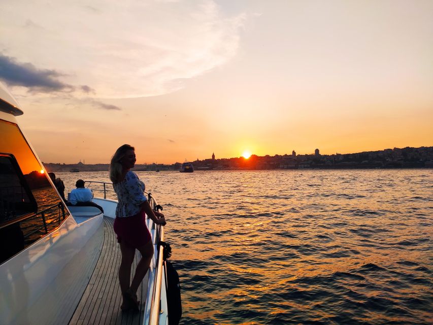 Guided Dolmabahce Palace Tour with Bosphorus Sunset Cruise - Asian-side views of Anatolian Fortress and Beylerbeyi Palace