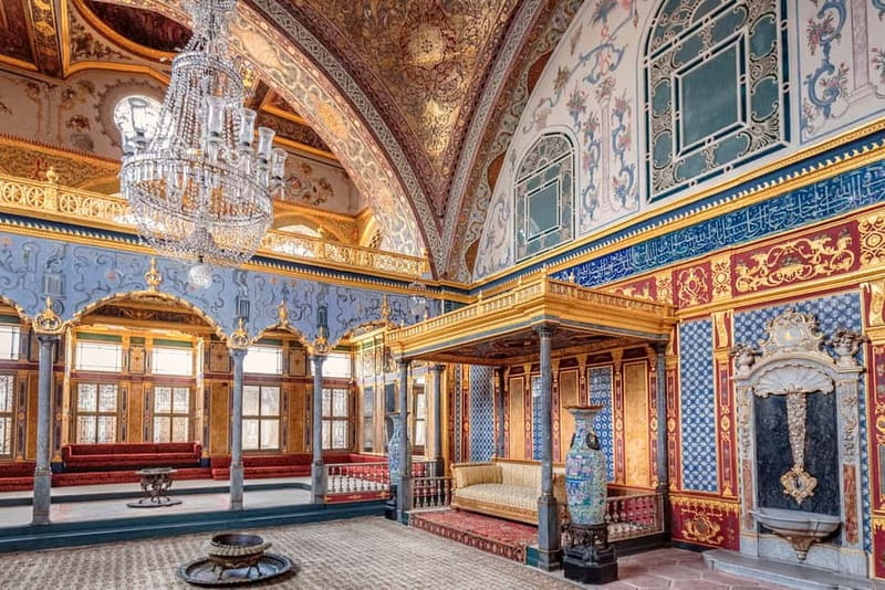 Hagia Sophia, Topkapı Palace, Blue Mosque Guided Small Group - Key points to know before booking