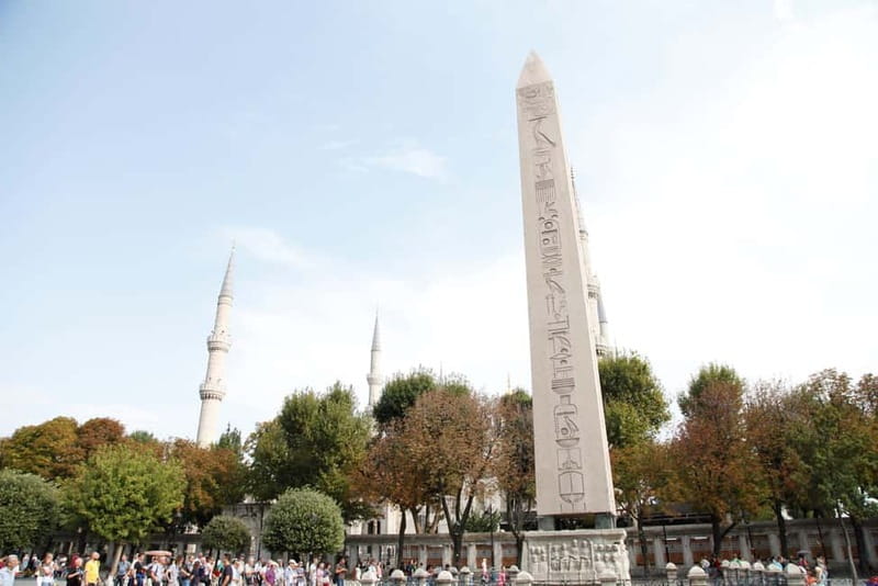 Hagia Sophia, Topkapı Palace, Blue Mosque Guided Small Group - What the guide adds to the experience