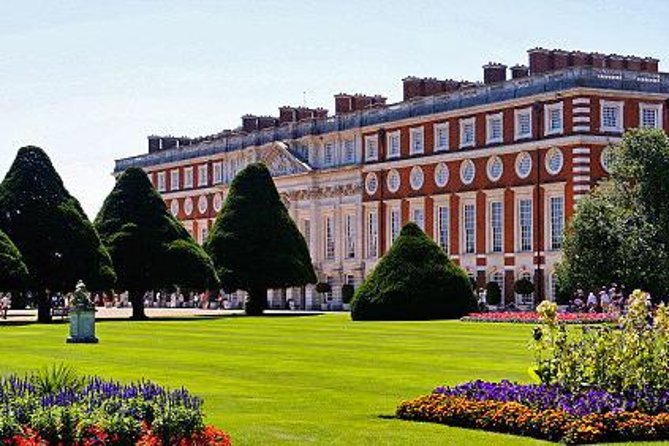 Hampton Court Palace Entrance Ticket - The Tudor kitchens show the work behind the spectacle