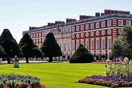 Hampton Court Palace Entrance Ticket - How the ticket and transport work in practice