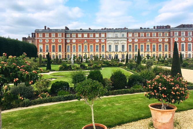 Hampton Court Palace Half-Day Trip from London with Tickets - Who should book this half-day trip