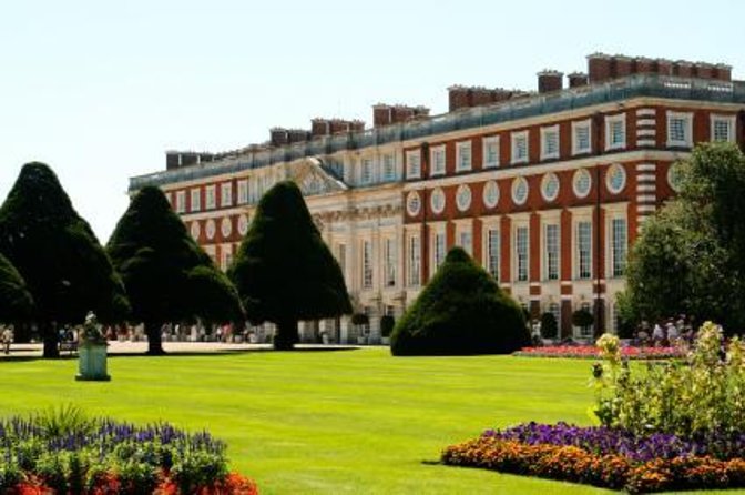 Hampton Court Palace Private Tour - Secrets of Henry VIII - Key points before you book