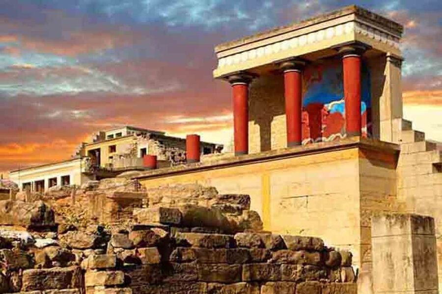 Heraklio:Knossos Palace-Museum-Heraklio ALL IN SKIP The line - The short transfer to Heraklion