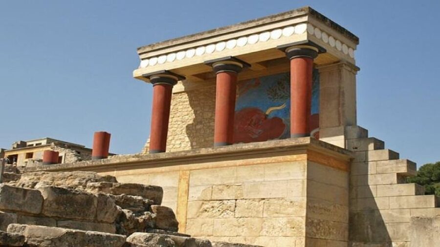 Heraklion: Knossos Palace Guided Tour Half Day - Timing, walking, and practical comfort