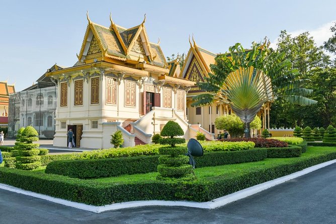 Hidden Phnom Penh City Tour, Royal Palace, Wat Phnom - What $49 buys you