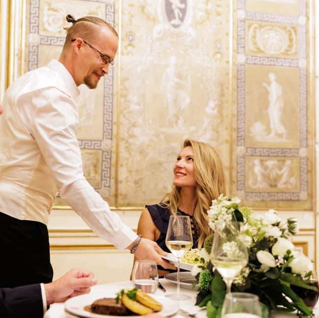 Imperial Gala Concert at Palais Auersperg - What the four-course dinner includes