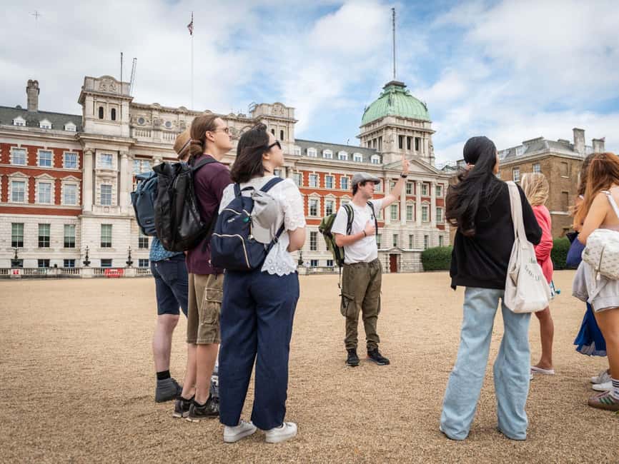 Inside Buckingham Palace & See The Westminster Sights Tour - Who will enjoy this tour most?