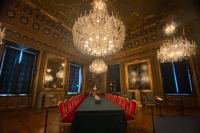 Inside The Crown: Stockholm Royal Palace Private Guided Tour - Fer and Maria as your possible guides