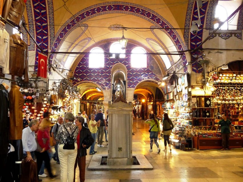 Istanbul: Blue Mosque, Hagia Sofia & Topkapi Palace Day Tour - Hagia Sophia and the city’s changing identity