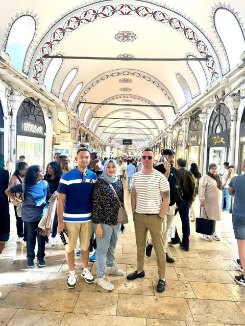 Istanbul: Dolmabahce Palace and Grand Bazaar Tour - Why this pairing works in Istanbul