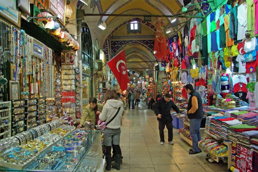 Istanbul: Dolmabahce Palace and Grand Bazaar Tour - What the $236 price really buys
