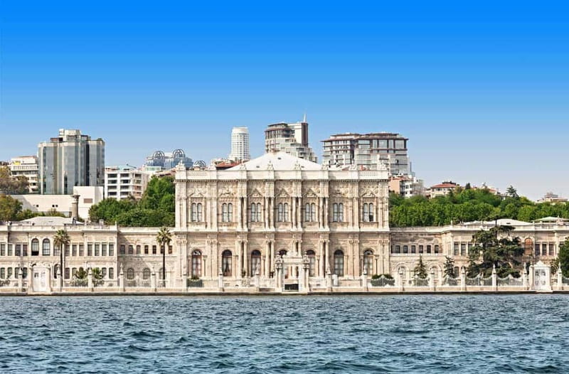 İstanbul: Dolmabahçe Palace & Boat tour - Inside Dolmabahçe Palace for two hours
