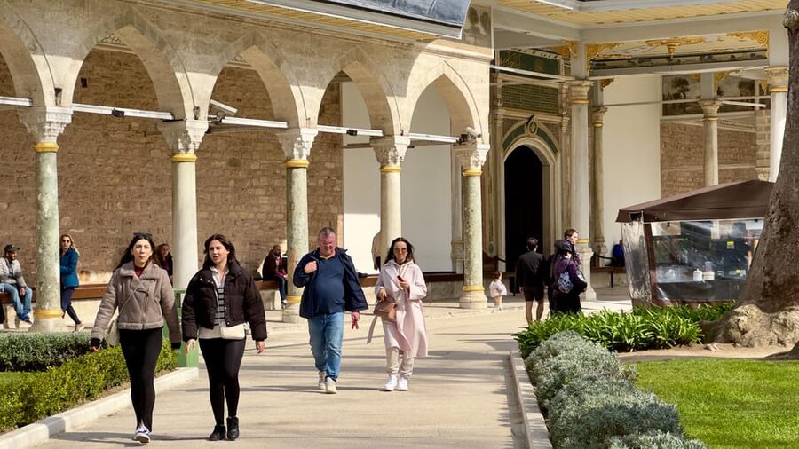 Istanbul Topkapı Palace and Harem Guide Tour - Timing, pace, and possible weak spots