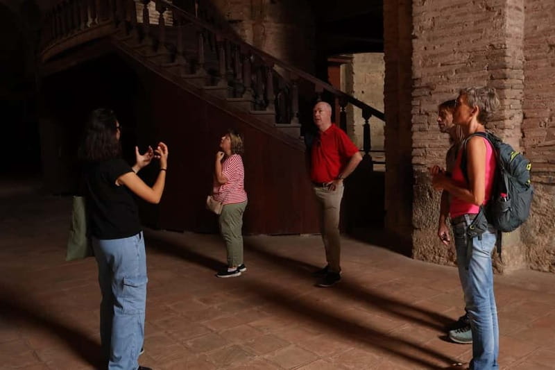 Istanbul: Topkapi Palace and Harem Museum Tour with Ticket - Which guide style will suit you?