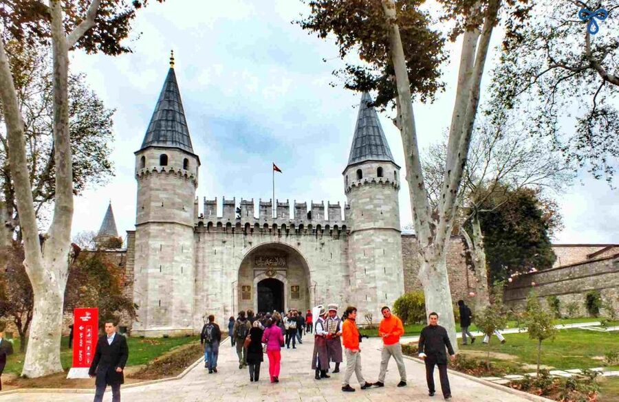 Istanbul: Topkapi Palace Guided Tour - The Harem: Important, but Confirm It