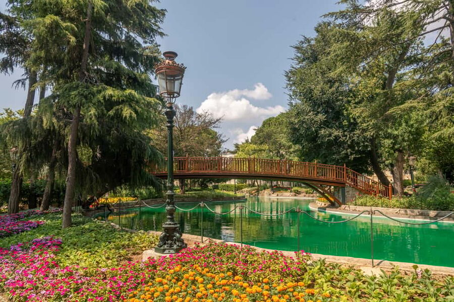 Istanbul: Yildiz Palace & Museum Skip the Ticket Line Entry - What Yıldız Palace tells you about Ottoman royalty