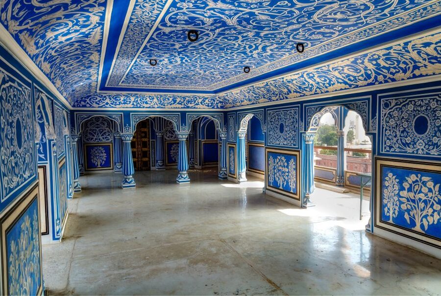 Jaipur City Tour: City Palace, Jantar, Hawa & Jal Mahal - City Palace: Jaipur’s royal heart in two hours