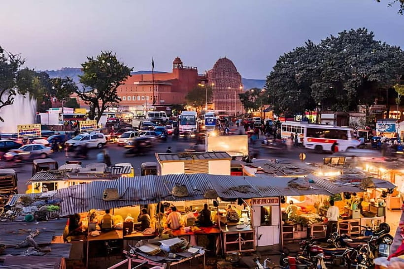 Jaipur: Elephant Activities Feed, Paint & Ride with Pickup - What the guide can add