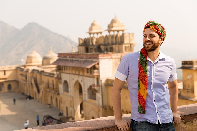 Jaipur Guided City Tour: City Palace, Jantar, Hawa & Jal Mahal - City Palace: Jaipur’s royal center in one hour