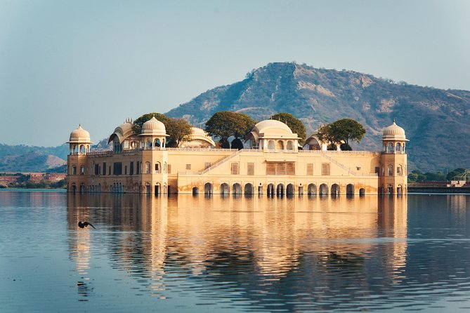 Jaipur Guided City Tour: City Palace, Jantar, Hawa & Jal Mahal - What the $29 price really buys you