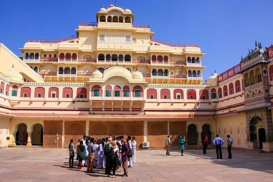 Jaipur: Heritage Forts & Palaces Tour with Monkey Temple - Five things to know before you book