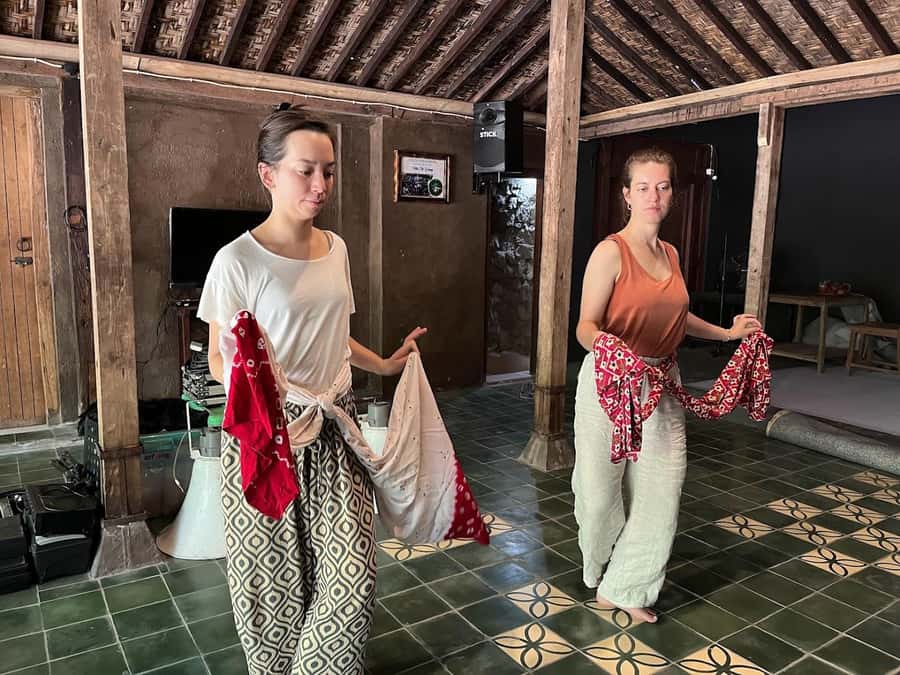 Javanese Dance Workshop with Kraton Palace Dancer - Key points at a glance