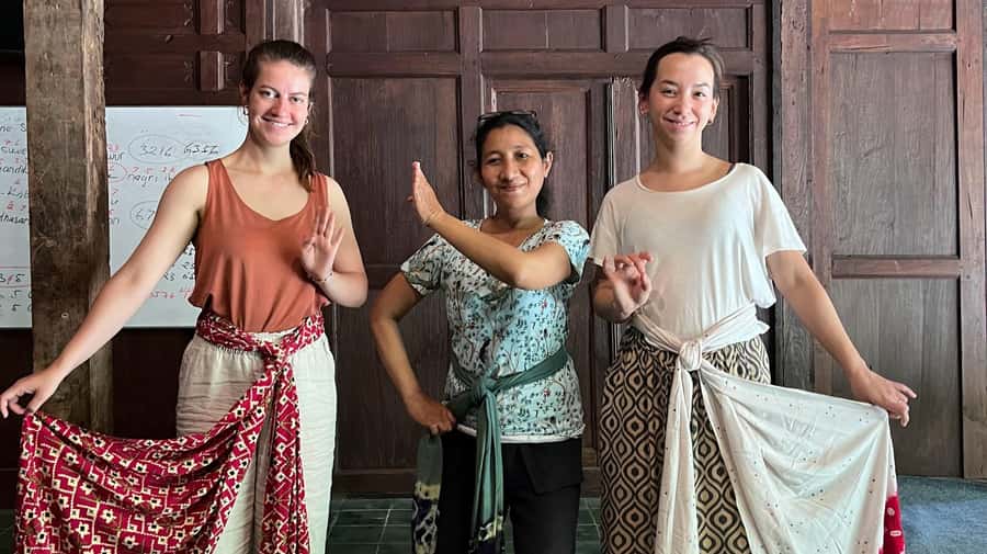 Javanese Dance Workshop with Kraton Palace Dancer - Is $24 a fair price?