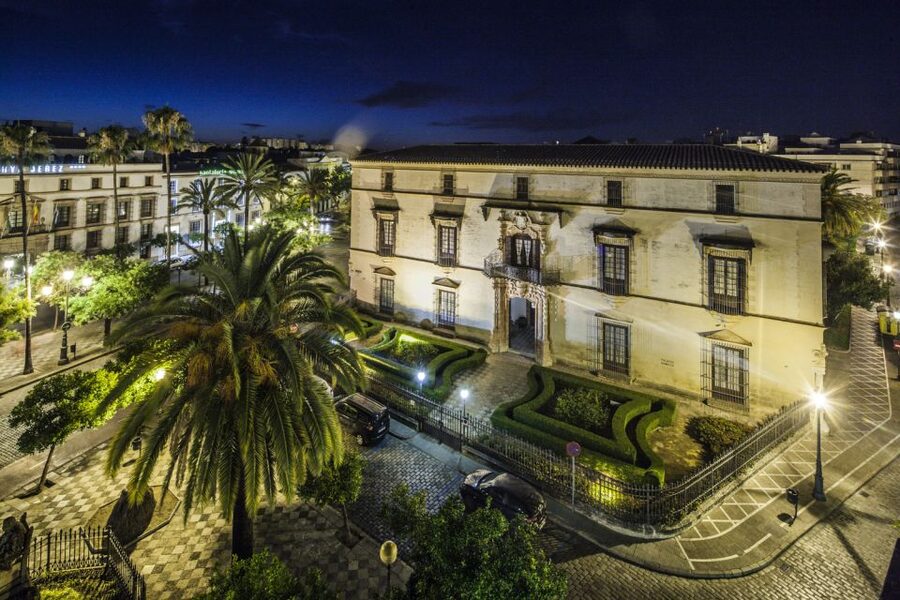 Jerez de la Frontera: Palacio Domecq Entrance Ticket - How the audio guide changes the visit
