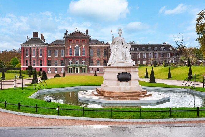 Kensington Palace VIP Garden Tour with Royal High Tea - Key details at a glance