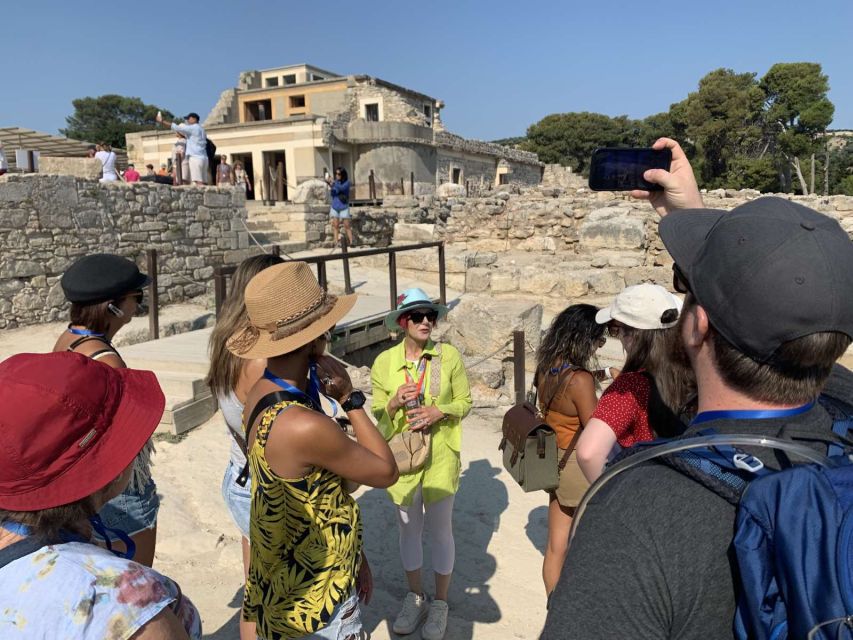 Knossos: Knossos Palace Skip-the-Line Guided Walking Tour - What You Learn About Minoan Life